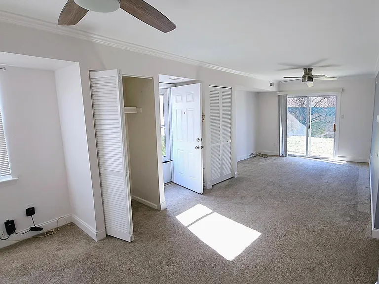 15152 Beverly Dr #A — Photo 3