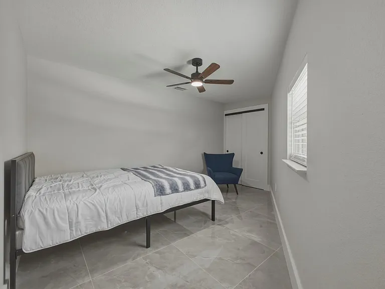 632 Las Palmas Park — Photo 44