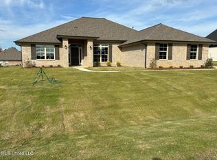 112 Farley Rd, Byhalia, MS 38611