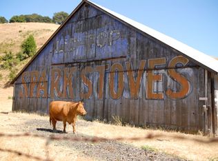 26928 Palomares Rd, Castro Valley, CA 94552