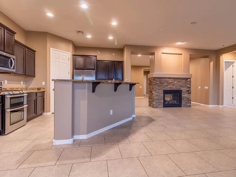 12565 N Golden Mirror Dr — Photo 6