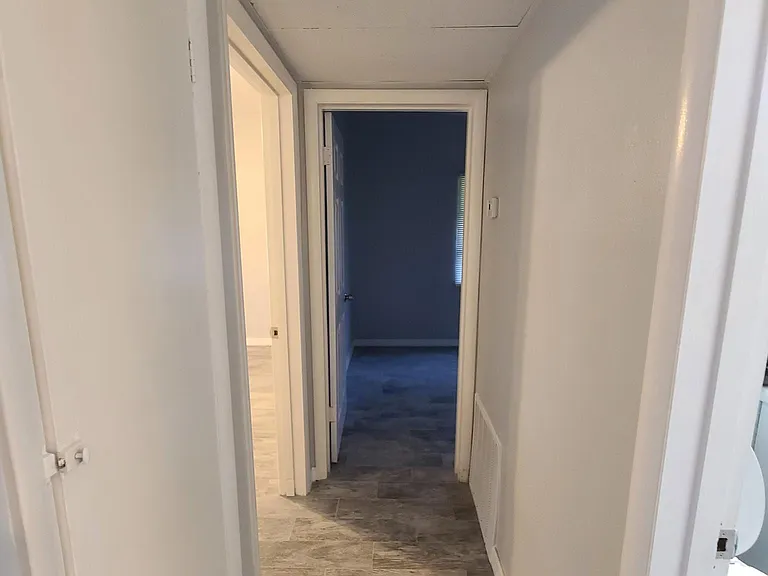 320 Palmetto Dr NE — Photo 4