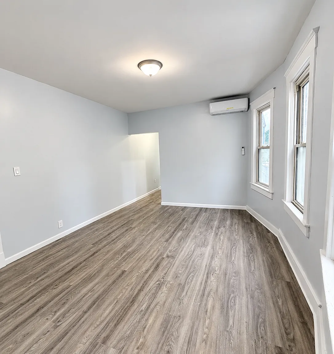 3 bed, $3,400 — Photo 4