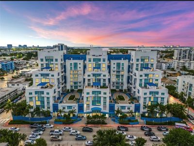 7600 Collins Ave APT 400, Miami Beach, FL, 33141