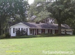 5801 Devon Cir, Raleigh, NC 27604