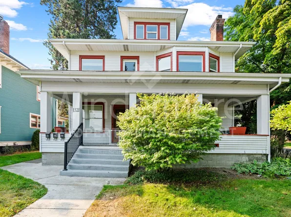 1321 W 11th Ave