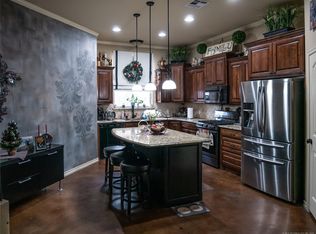 1713 E Ithica St, Broken Arrow, OK 74012