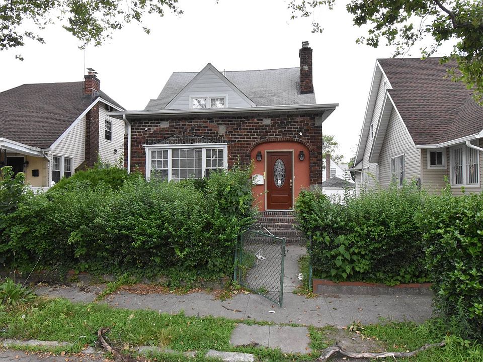 1st image of 18435 Galway Ave