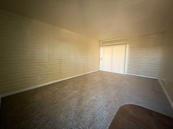 2nd image of 2927 N 38th St APT 4