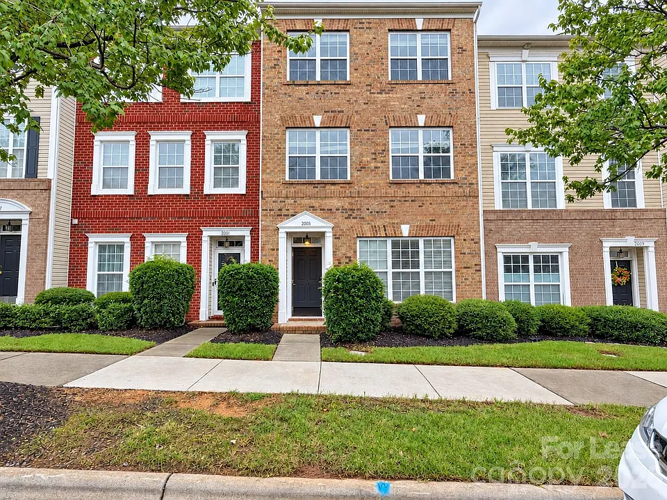 2005 Cambridge Beltway Dr