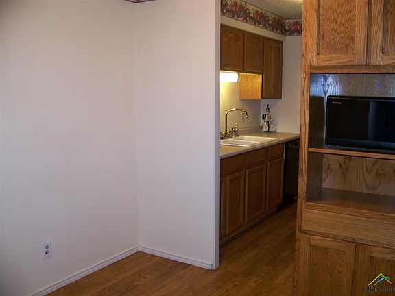 5th image of 1512 Stephens Ave