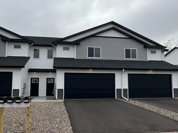 2121 Cleveland Way S, Cambridge, MN 55008