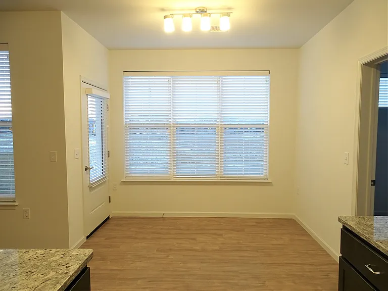 Park West Apartments — Photo 51