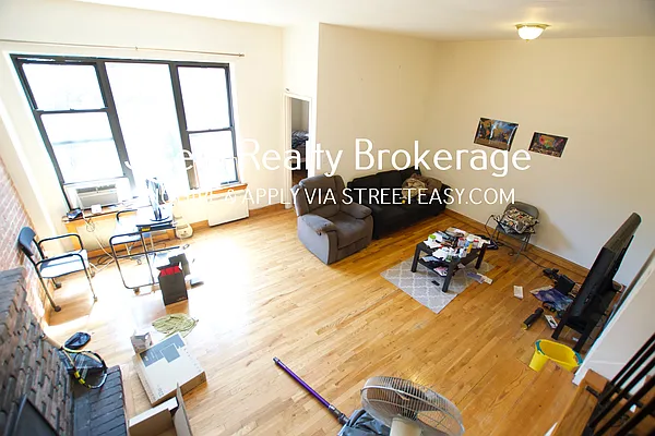 Rented by Street Realty Brokerage LLC | media 24