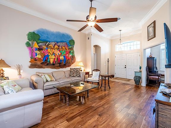 2nd image of 381 Pentland Drive