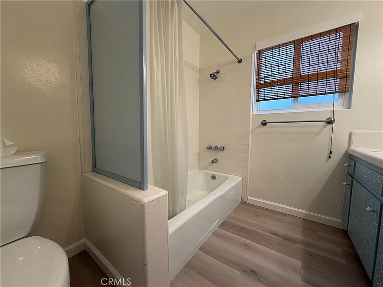 6621 Whitman Ave — Photo 13