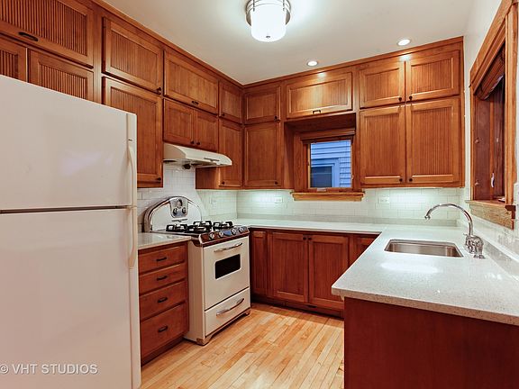 5th image of 931 S Kenilworth Ave