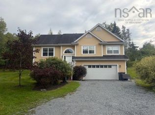 243 Kitchener St, Stewiacke, NS B0N 2J0