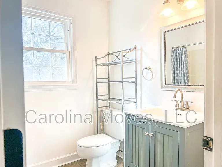 206 Manassas Dr — Photo 14