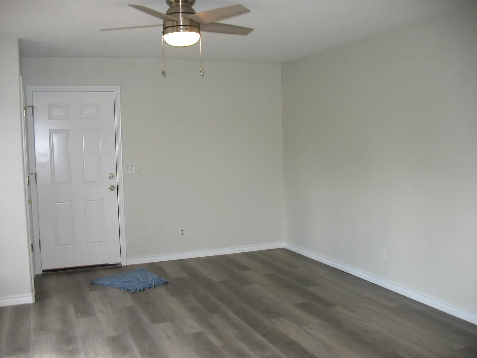 2 bed, 784 sqft, $1,750 — Photo 4