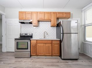 144 5th Ave UNIT 1F, Troy, NY 12180