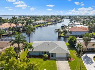 2030 Cornwallis Pkwy, Cape Coral, FL 33904