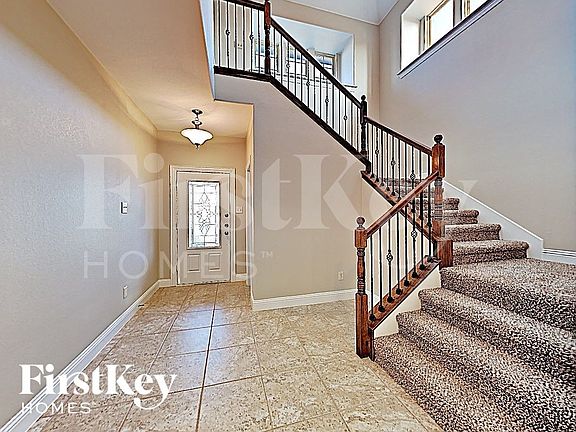 2nd image of 691 Westport Dr