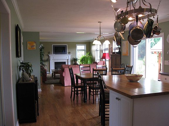 Open floor plan makes for easy entertaining. Gas fireplace keeps you cozy