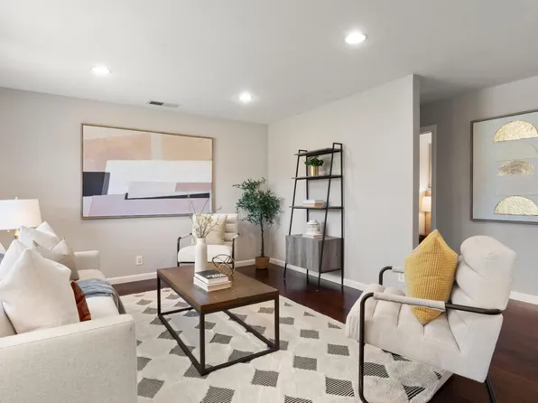 1061 Hickorynut Ct, Sunnyvale, CA 94087