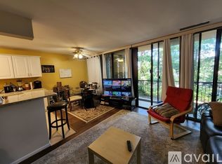 4 S Van Dorn St APT 202, Alexandria, VA 22304