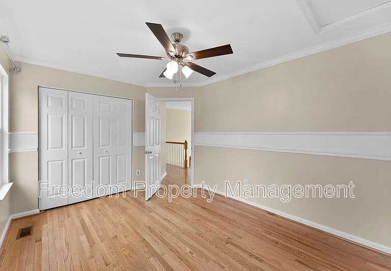 9140 Worthington Dr — Photo 56
