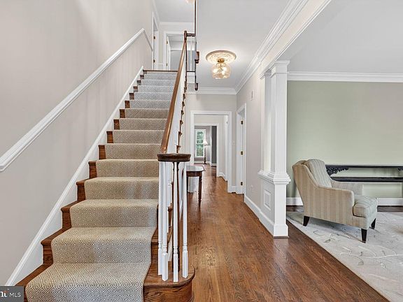 4th image of 5206 Little Falls Rd