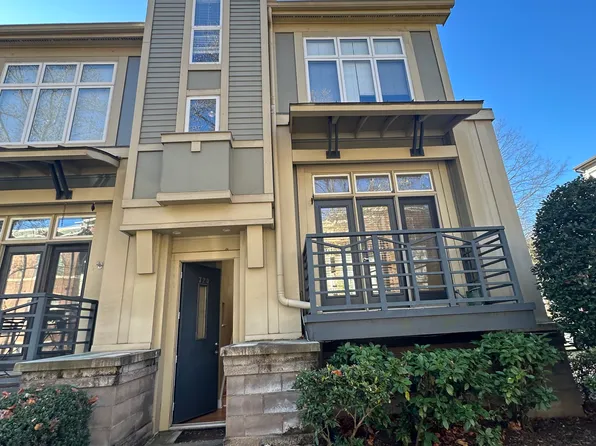 720 Garden District Dr, Charlotte, NC 28202