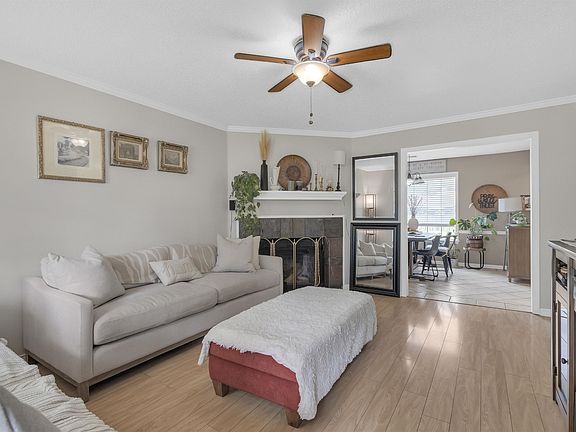 4th image of 7542 Port Albert Ln