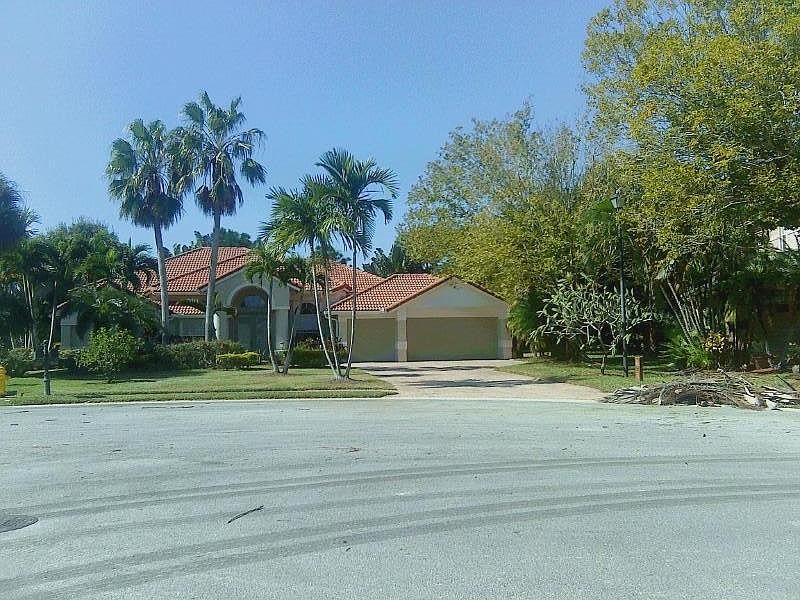 1st image of 5028 SW Elk River Ct
