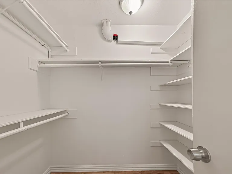 1111 Potomac Dr #A — Photo 18