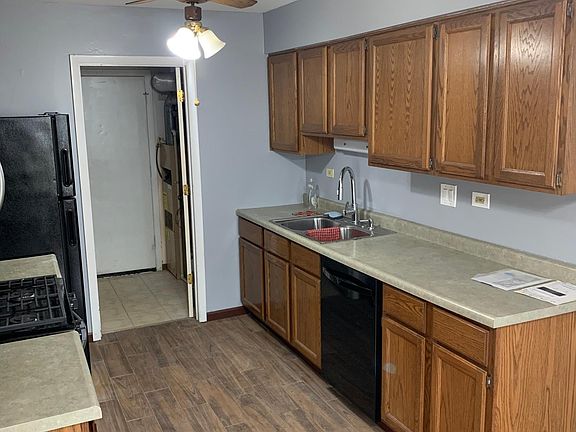 5th image of 7949 Knottingham Cir APT C
