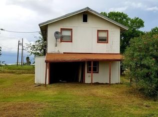 379 N Quailrun Ave, Port Lavaca, TX 77979