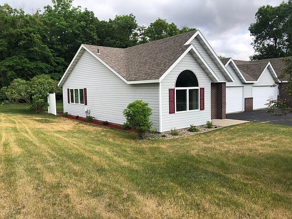 4th image of 326 Shorewood Cir
