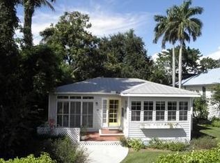 255 10th Ave S, Naples, FL 34102