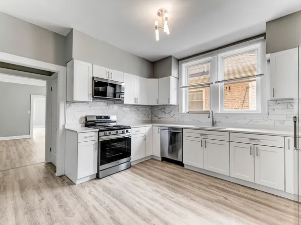 8510 S Blackstone Ave, Chicago, IL 60619