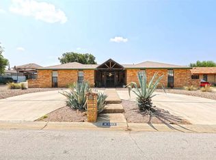 1413 Hibiscus Ln, Laredo, TX 78041