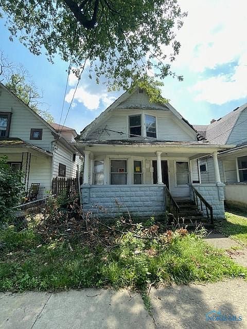 1st image of 1024 Earl St