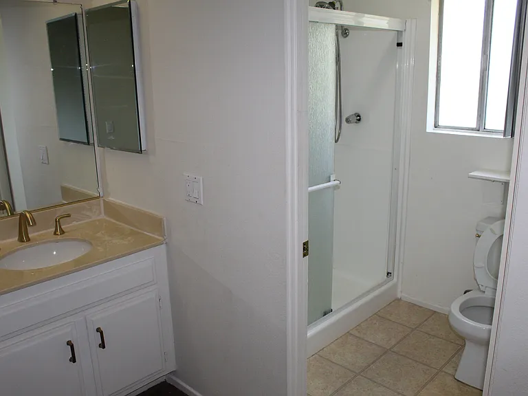 6254 Shoup Ave #1/2 — Photo 20