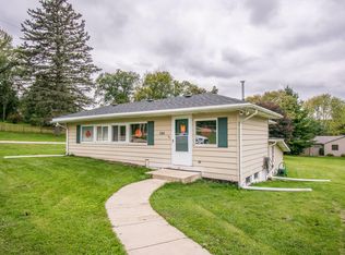 W1364 Oakwood Rd, Genoa City, WI 53128