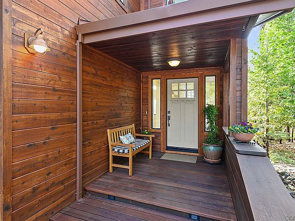 4th image of 659 Sugarbush Ln #58
