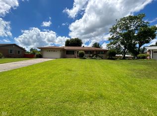 8044 Hi Vu Dr, Indianapolis, IN 46227