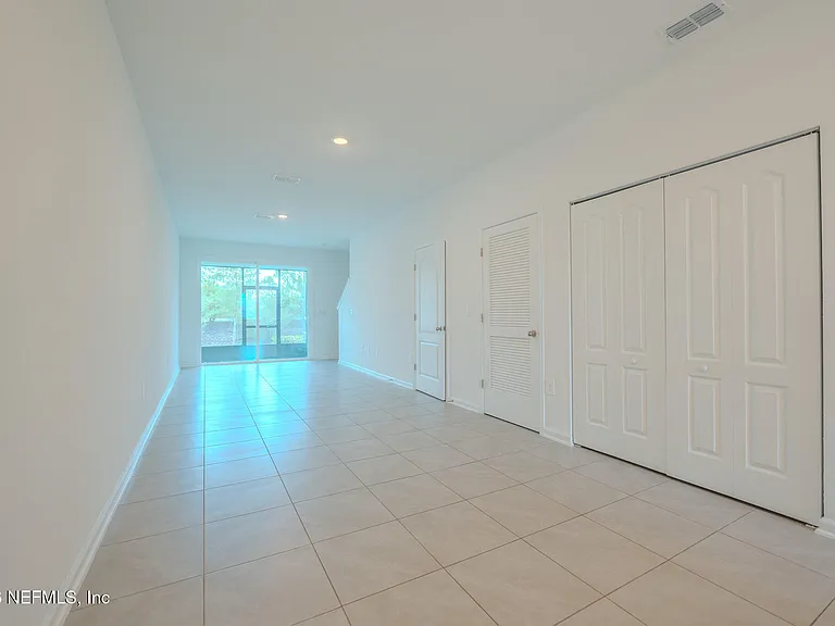 211 Sage Branch St — Photo 6