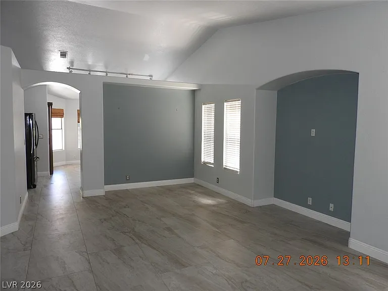 4533 Chestnut Blaze Dr — Photo 6