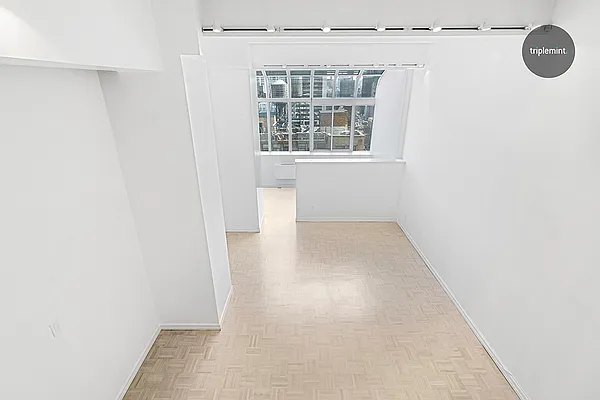 Rented by Triplemint | media 6